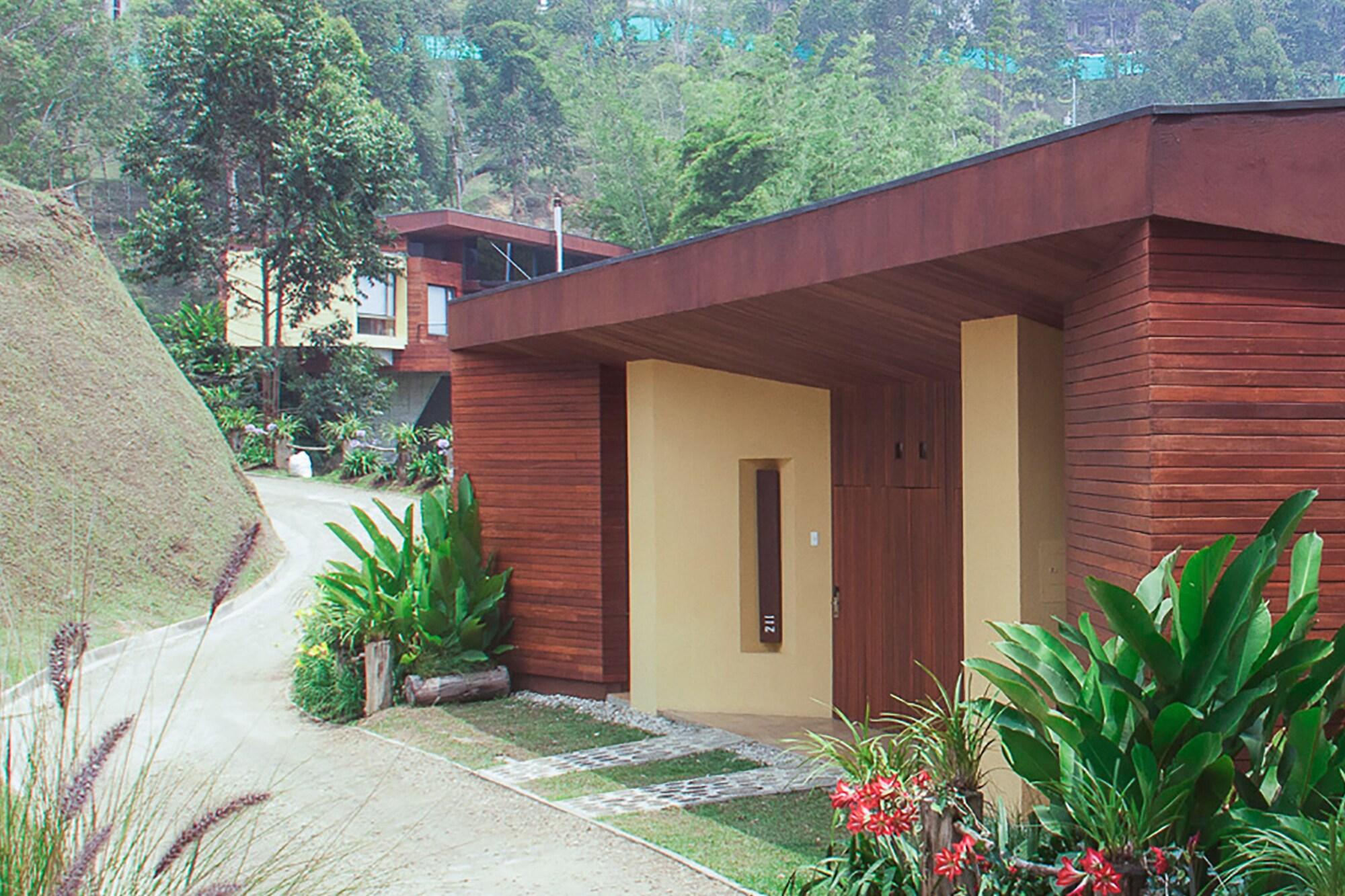 luxe cabanas