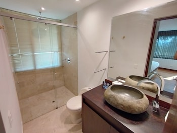 luxe cabanas