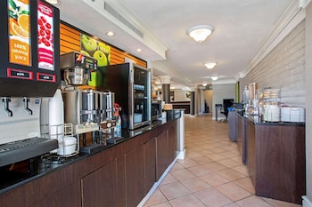 travelodge by wyndham golden denver