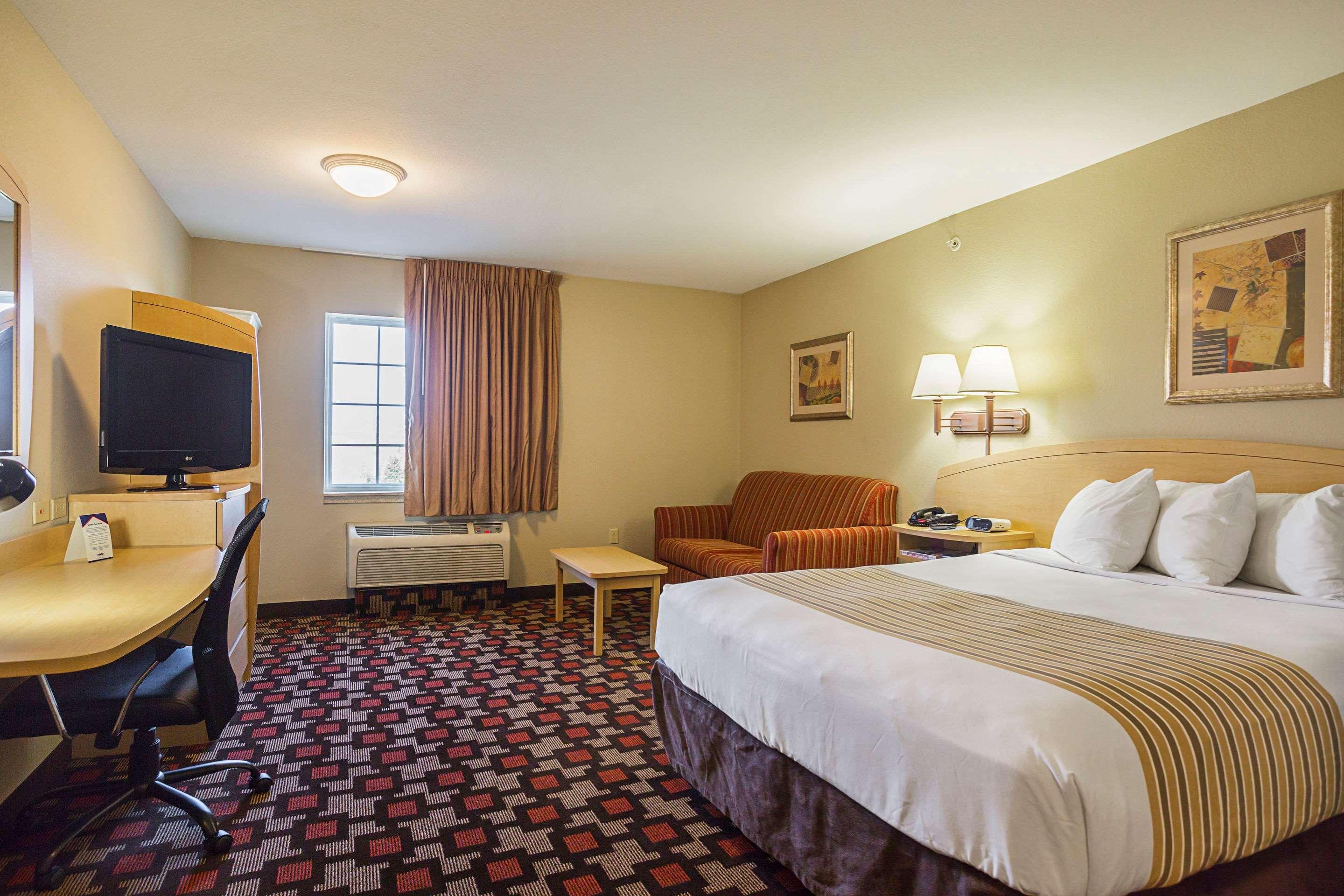 birch hill suites clarksville louisville north