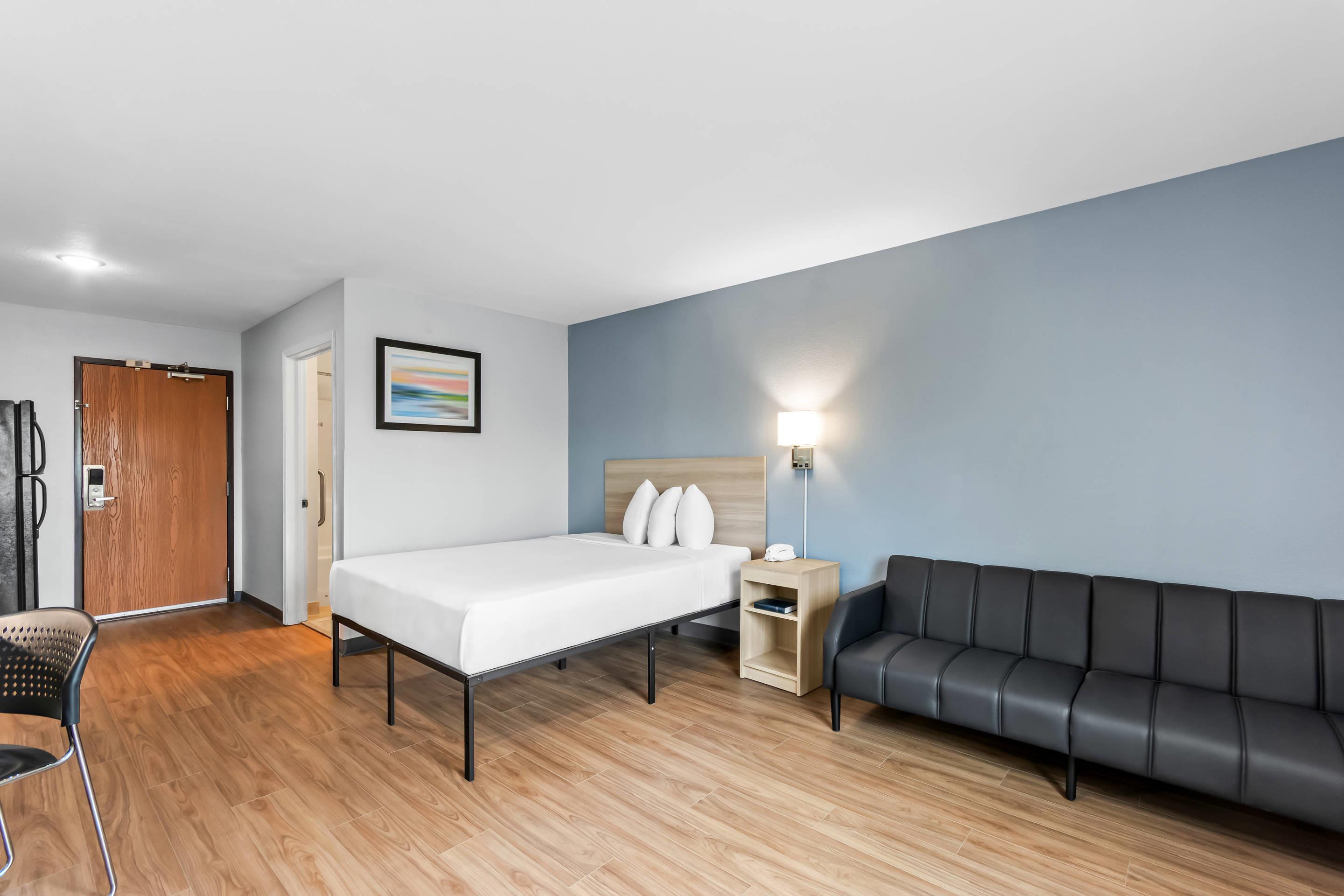 birch hill suites clarksville louisville north