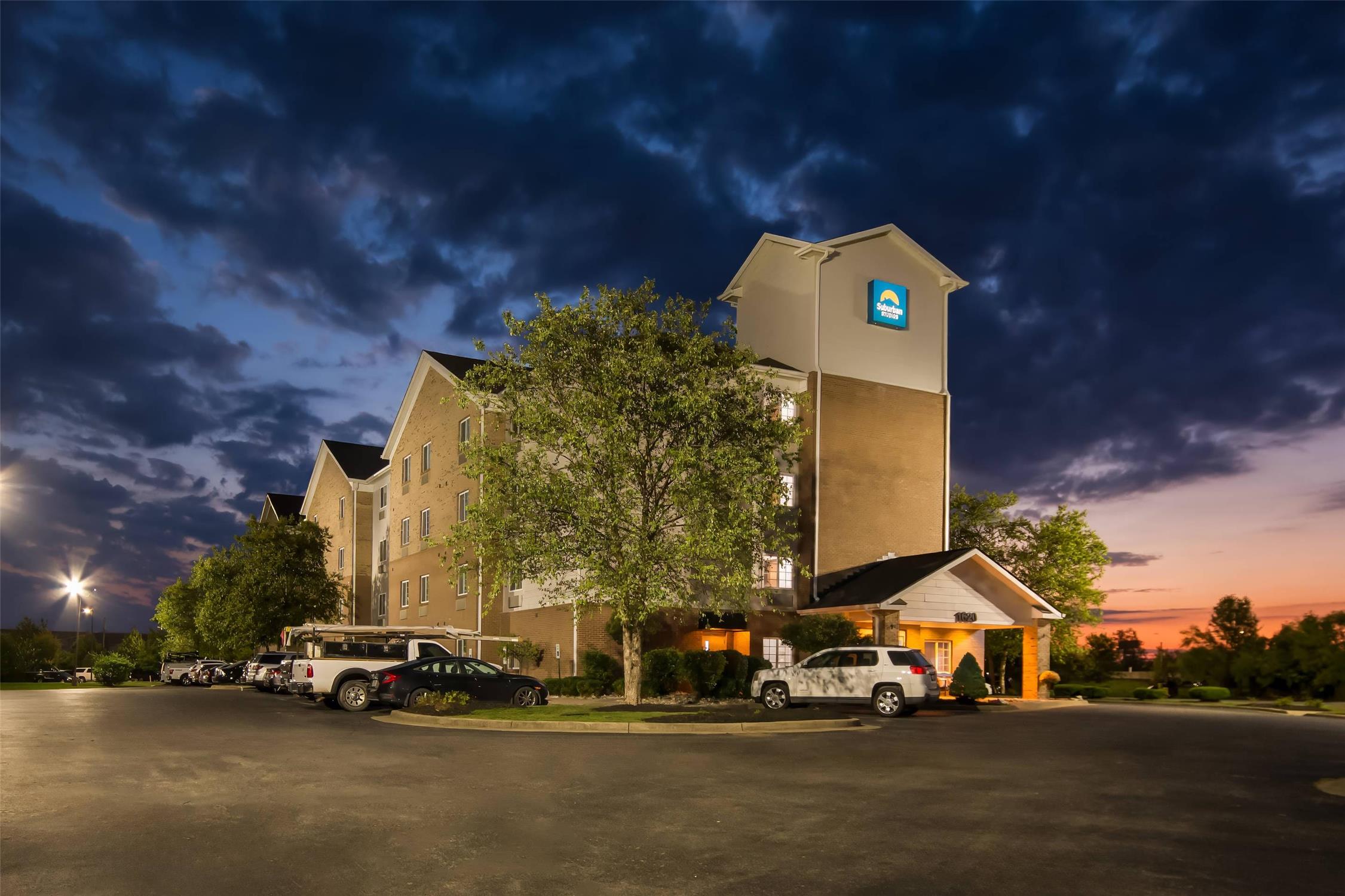 birch hill suites clarksville louisville north