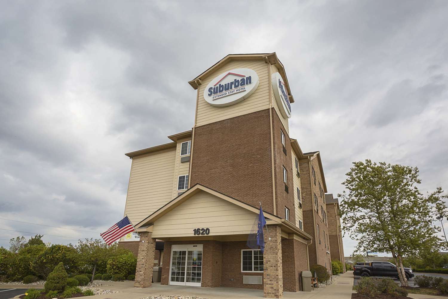 birch hill suites clarksville louisville north