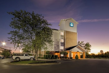 Birch Hill Suites Clarksville-Louisville North,,2 star