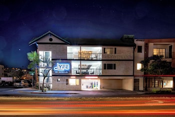 Lyfe Inn & Suites By Aga - San Diego Airport/Point Loma,,2 star