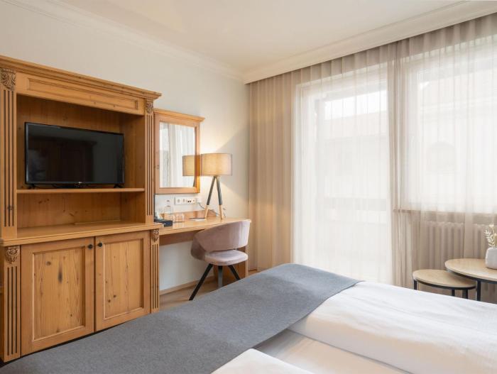 hotel montis schonblick