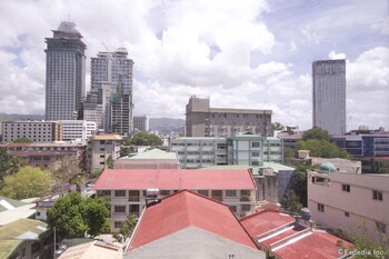 w express hotel