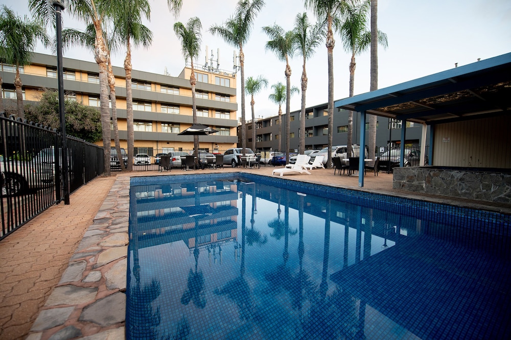 mantra meridien adelaide