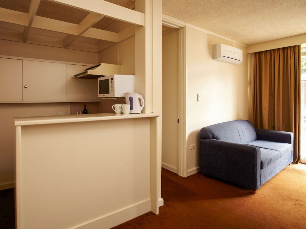 mantra meridien adelaide