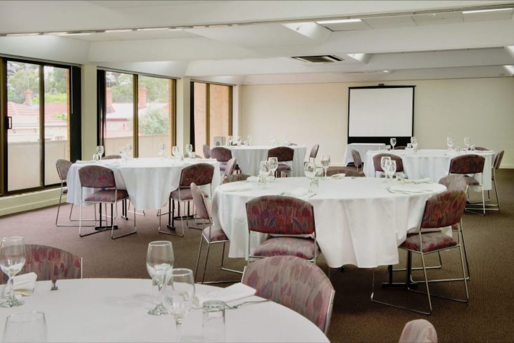 mantra meridien adelaide