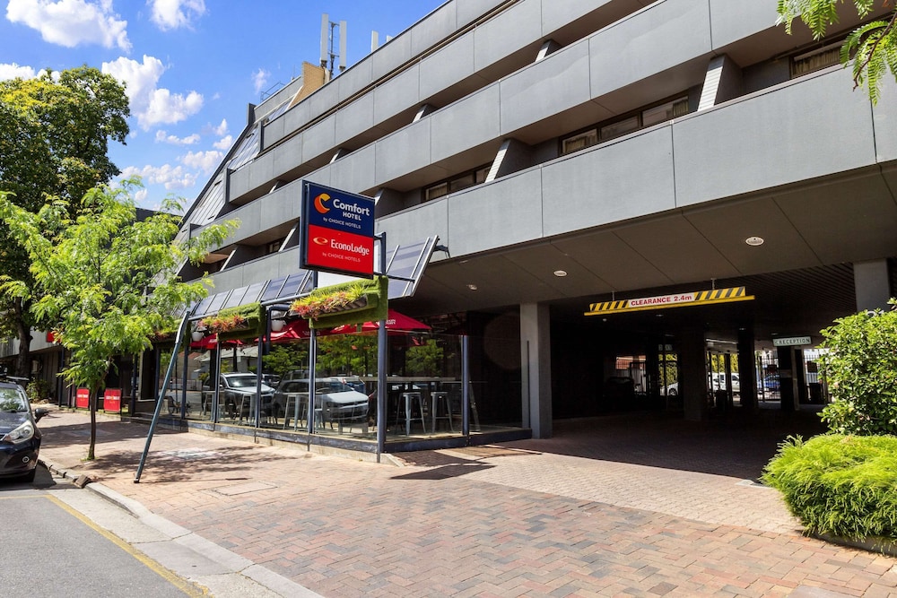 mantra meridien adelaide