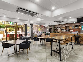 mantra meridien adelaide