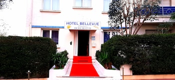 hotel le petit chateau