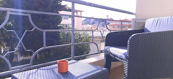 hotel le petit chateau