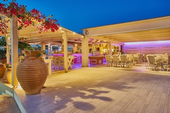 golden bay apartments garden haven