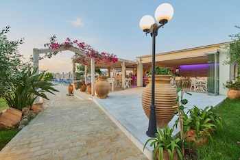 golden bay apartments garden haven