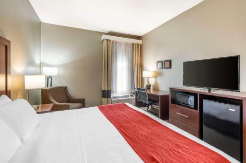 spark by hilton grain valley kansas city