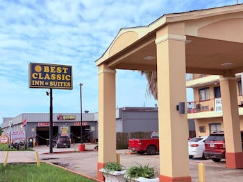 best classic inn and suites houston i 45 near iah