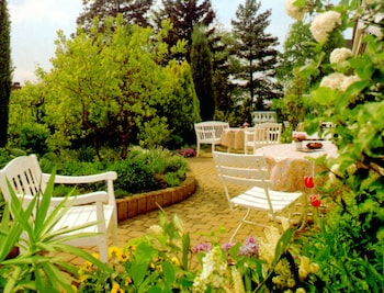 landhotel sonneneck hotel and apartments