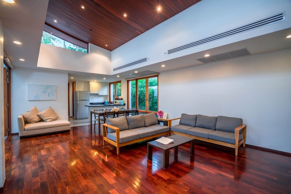 pran a luxe exclusive pool villa