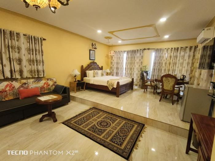alcove resort