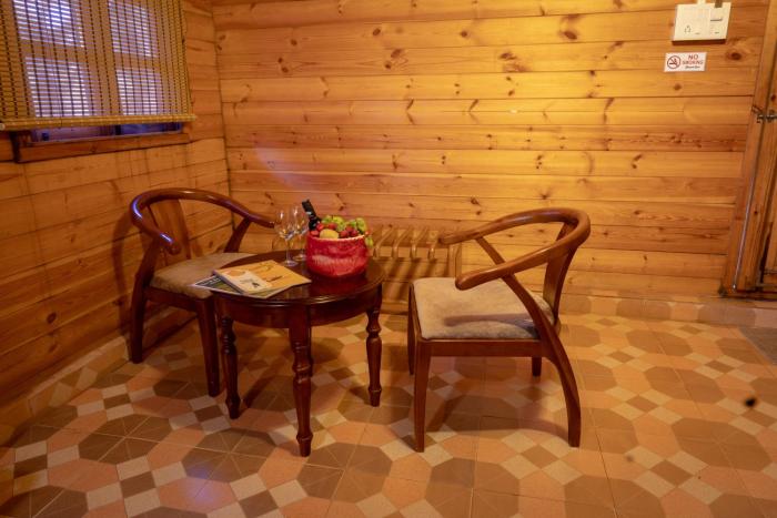 alcove resort