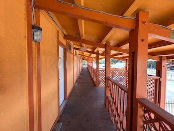 Carquinez Inn Vallejo I 80 Near Napa Valley,,3 star