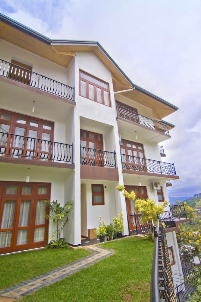 serene grand villa