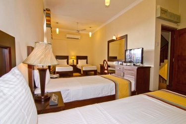 serene grand villa
