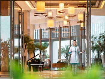 movenpick resort cam ranh