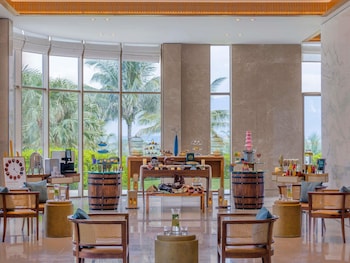 movenpick resort cam ranh