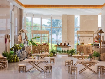 movenpick resort cam ranh