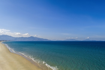 movenpick resort cam ranh