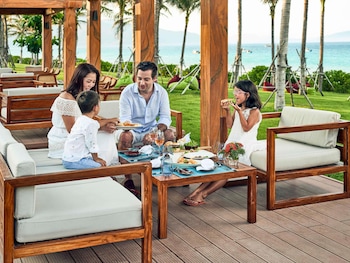 movenpick resort cam ranh
