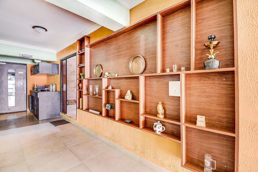 arotel rooms and suites