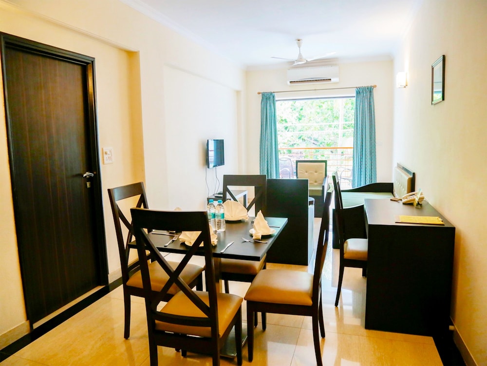 arotel rooms and suites