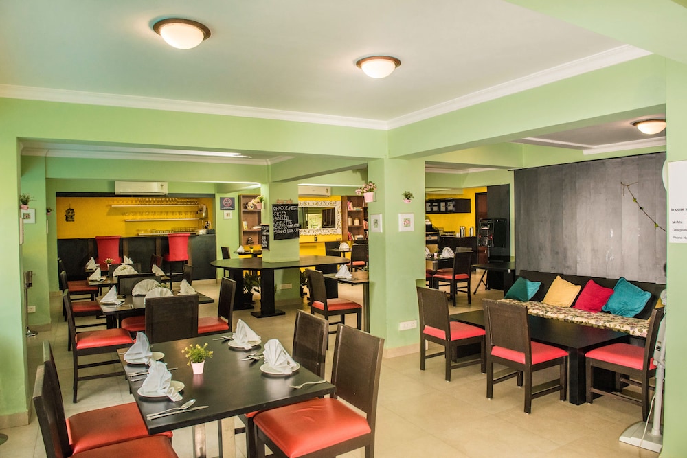 arotel rooms and suites