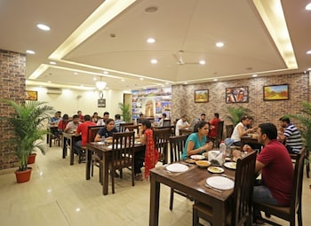 the dcapitol delhi international airport