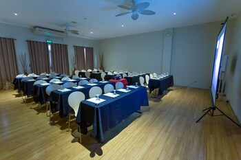 kingsleys hotel and gastro pub