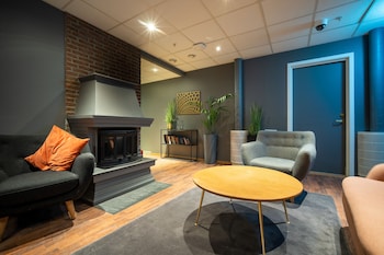 First Hotel Amalie,,3 star
