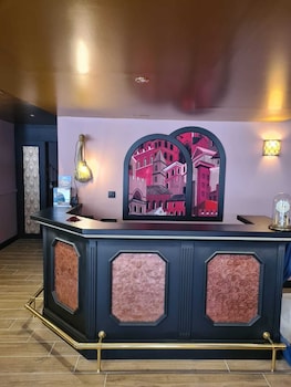 Logis Hotel Le Boudoir,,3 star