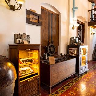 bloom boutique waterfront fort kochi