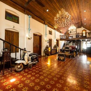 bloom boutique waterfront fort kochi