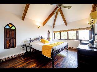 bloom boutique waterfront fort kochi