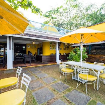 bloom boutique waterfront fort kochi