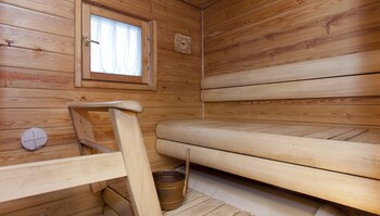 Holiday Club Ahtari Cottages,,4 star