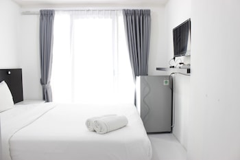 Stylish Studio Room Grand Asia Afrika Apartment,,3 star