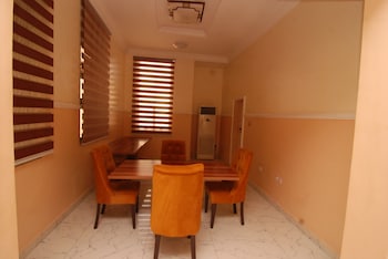 fisher suites and apartments