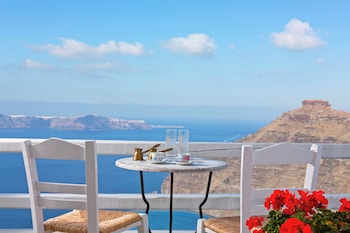 helestia pocket hotel caldera santorini