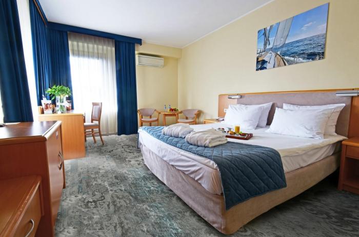 hotel mragowo resort and spa